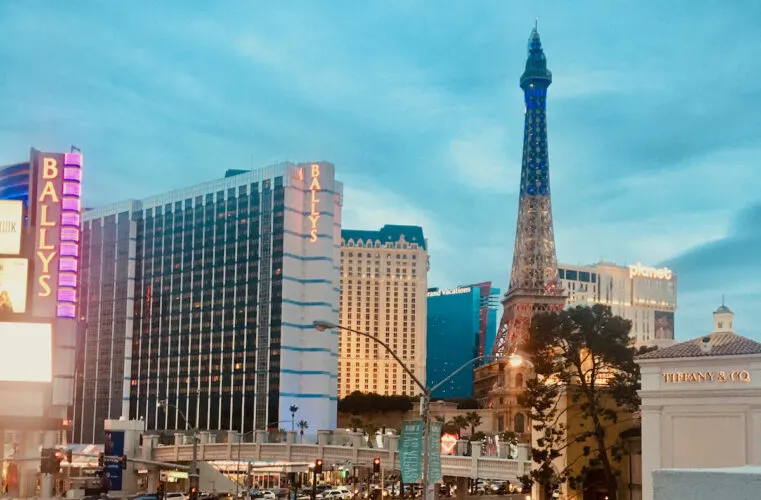Paris Las Vegas, Las Vegas Vacation Ideas and Guides 
