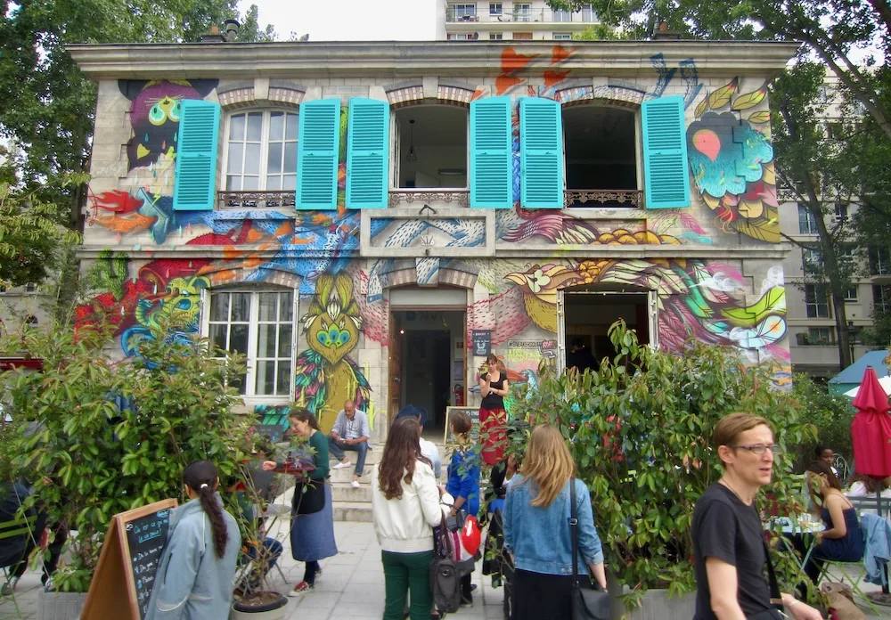 on a walk along the paris plage with kids you'll see colorful activities, people and buildings. 